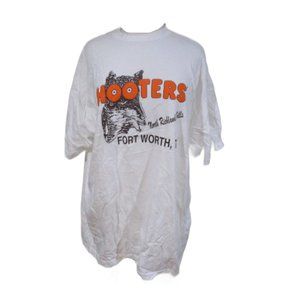 Vintage 90s Hooters Fort Worth, Texas Restaurant Merch Tee Shirt